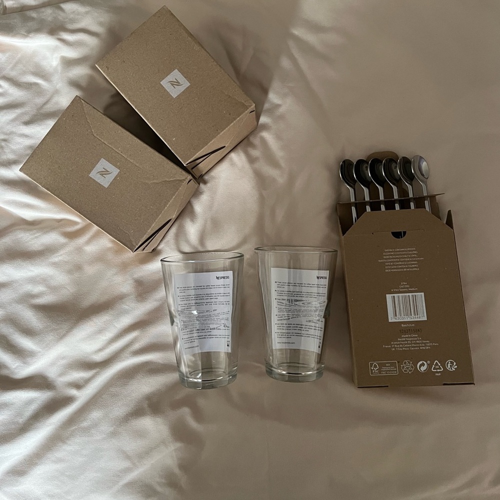 Nespresso View Recipe glasses and spoon set